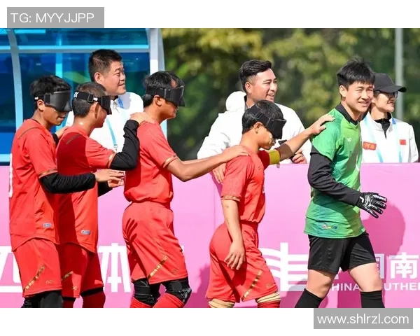 成都足球队与深圳足球队赛后复盘分析灵活性表现与战术调整